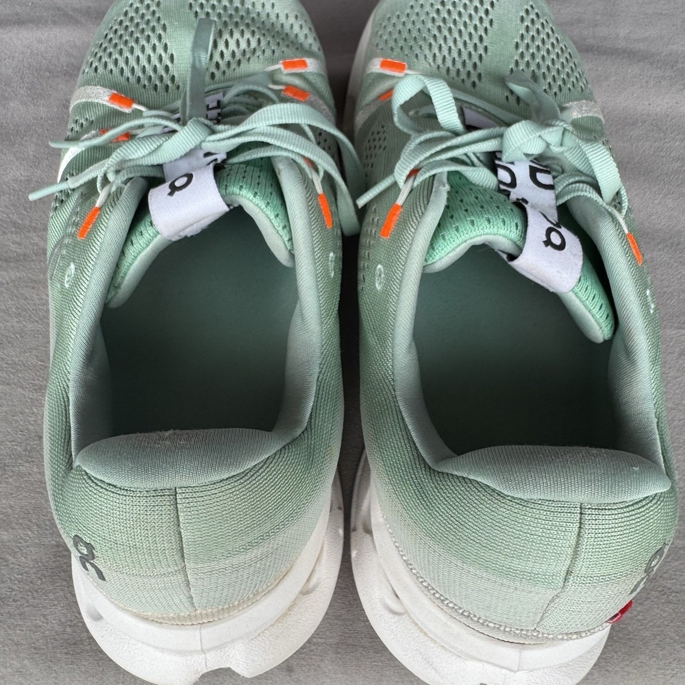 Size 10.5 - On Cloud Surfer Men's Cushioned Running Shoes 3MD10421071 - Picture 7 of 10